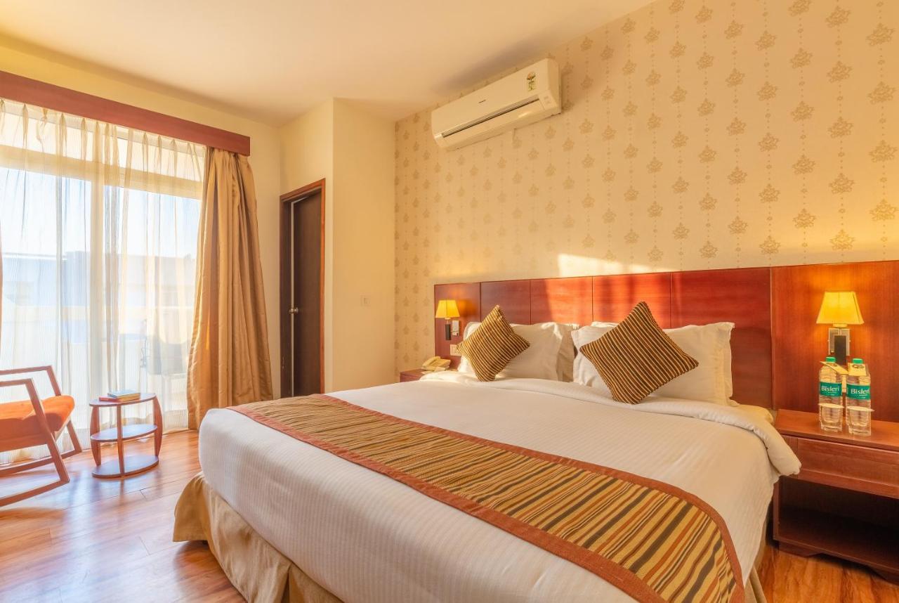 Rosewood Apartment Hotel - หริทวาร ภายนอก รูปภาพ